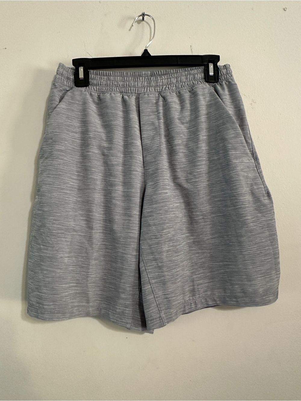 ✨ Lululemon Pace Breaker Lined Shorts 9” Heather Gray Size M
